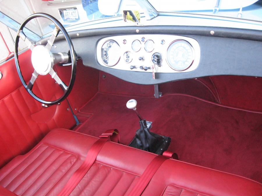 Торпедо Allard K3 Roadster 1952 года  (фото 7 из 16)